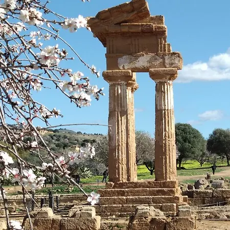 Il Sole E La Luna Agrigento